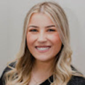 Meet your Posher, Arnela